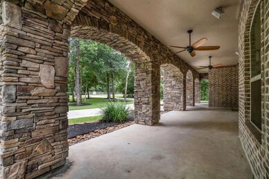 11853 White Oak Pass, Conroe, TX 77385 - photo 3