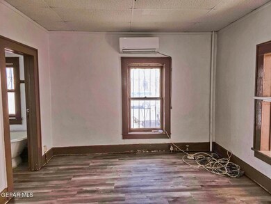 1030 Wyoming Ave unit 4, El Paso, TX 79902 - photo 7