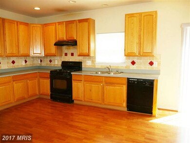 11043 Birchtree Ln, Laurel, MD 20723 - photo 5