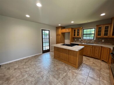 816 Ala Dr, Fort Worth, TX 76108 - photo 6