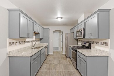 13632 Chepstow Ct, El Paso, TX 79928 - photo 6