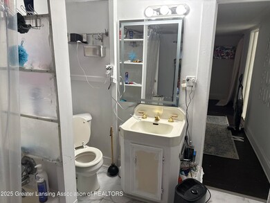 2nd Floor Bath