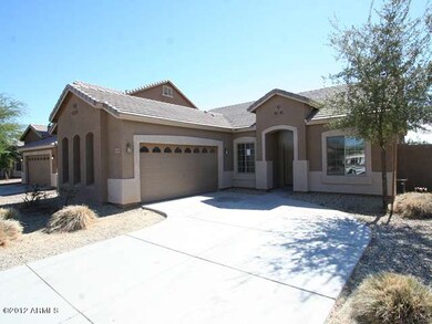 023-314974 Front right