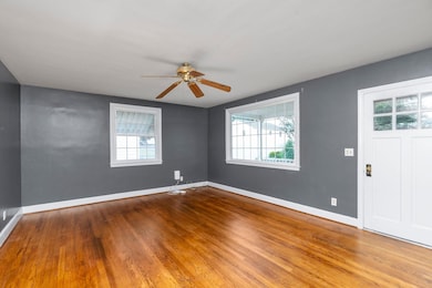 2414 Chesapeake St, Staunton, VA 24401 - photo 2