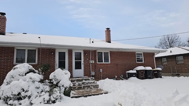 5864 Dafred Dr, Rockford, IL 61107 - photo 3