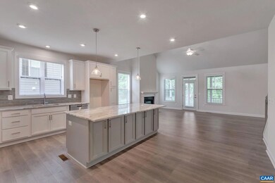 52 Borthwick St, Crozet, VA 22932 - photo 4