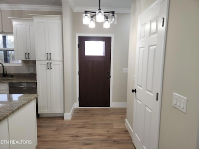 194 W West Park Cir, Decatur, TN 37322 - photo 3