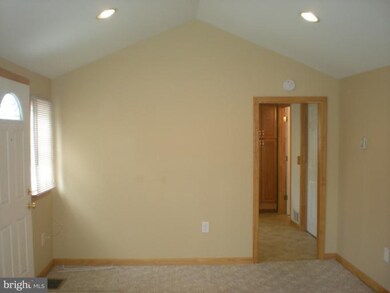 911 Hammonds Ln, Brooklyn, MD 21225 - photo 4