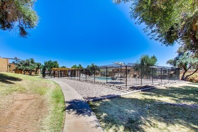 10215 N 7th Place unit B, Phoenix, AZ 85020 - photo 3