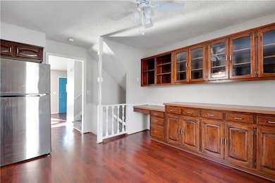 1610 E Elm Terrace, Olathe, KS 66062 - photo 7