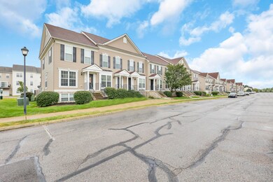 6549 Nottinghill Trail Dr, Canal Winchester, OH 43110 - photo 3