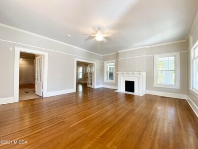 Living Rm