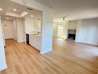 13339 Water Oak Ln unit B, Austin, TX 78729 - photo 3