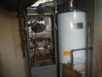 923 Wedgewood Dr, Columbus, OH 43228 - photo 7