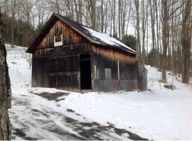 34 Greenwich Plns Rd, Ware, MA 01082 - photo 3