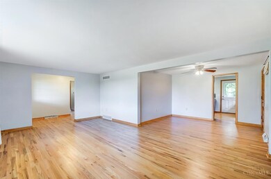 5778 Yankee Rd, Liberty Township, OH 45044 - photo 3