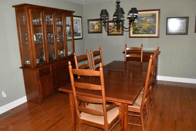 127 Broadmoor Dr, Hawley, PA 18428 - photo 3