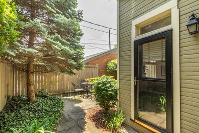 832 Macon Aly, Columbus, OH 43206 - photo 5