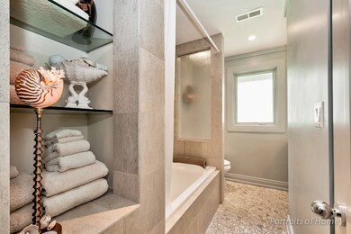 815 Gamon Rd, Wheaton, IL 60189 - photo 3