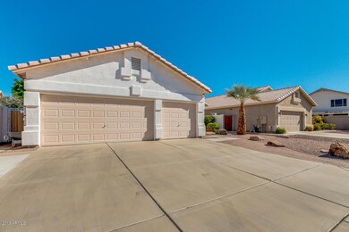 3-car side-by-side garage