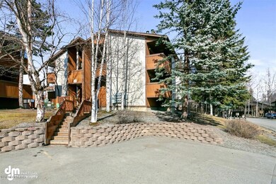 12-Front Exterior_1120