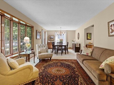 1482 Laurel Cir, Cedar Falls, IA 50613 - photo 6