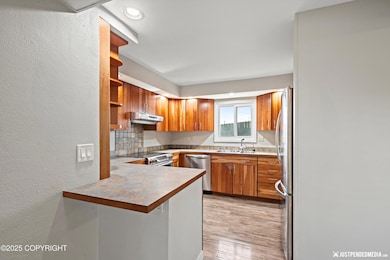 1106 W 54th Ave, Anchorage, AK 99518 - photo 6