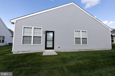 22 Shelly St, Sicklerville, NJ 08081 - photo 4