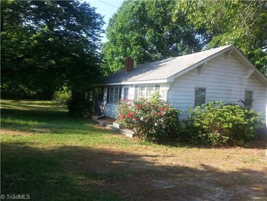 3192 Happy Hollow Rd, Asheboro, NC 27205 - photo 5