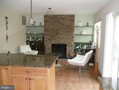 5341 Jennifer Dr, Fairfax, VA 22032 - photo 7