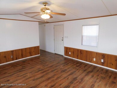 2404 Farmview Ln, Farmington, NM 87401 - photo 6