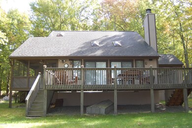 107 Buckboard Ln, Hawley, PA 18428 - photo 2