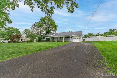 4 Cambridge Rd, Kendall Park, NJ 08824 - photo 2