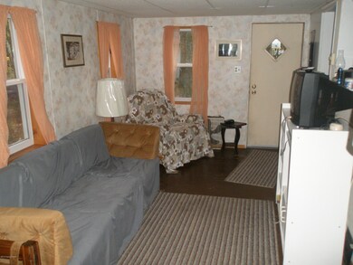 671 Toll Rd, Effort, PA 18330 - photo 4