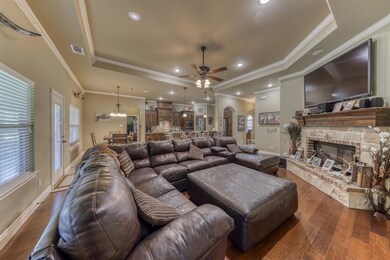 101 Woody Williams Ct, Weatherford, TX 76088 - photo 4