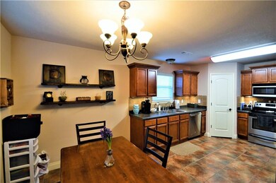 31 Chatburn Dr, Bella Vista, AR 72715 - photo 3