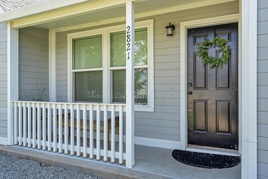 2821 Leland Ave, Redding, CA 96001 - photo 2