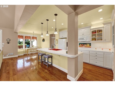 2011 River Loop 1, Eugene, OR 97404 - photo 7