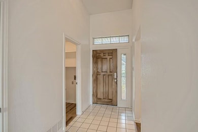 352 Parkview Dr, Hurst, TX 76053 - photo 3