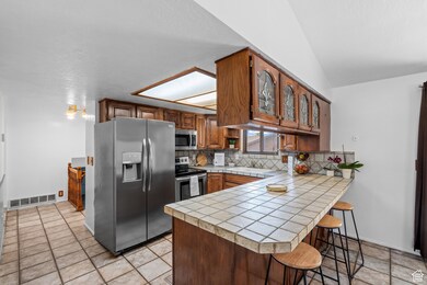 2263 W 4400 S, Roy, UT 84067 - photo 7
