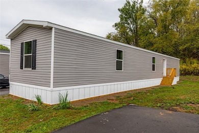 1406 Hidden Valley Rd, Bulger, PA 15019 - photo 2