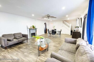 10 Center St, Kelayres, PA 18231 - photo 4