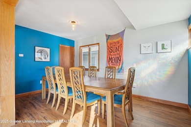 2112 Stirling Ave, Lansing, MI 48910 - photo 6