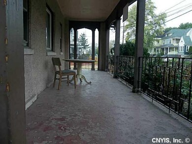 Porch - Open