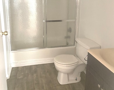 238 W 31st St unit 2E, Chicago, IL 60616 - photo 5