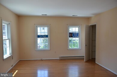 303 Commerce St unit C, Occoquan, VA 22125 - photo 5