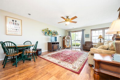 7461 Snug Harbor Dr unit 28, Russells Point, OH 43348 - photo 4