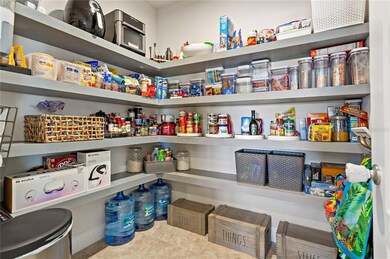 18719 Hunters Meadow Walk, Land O Lakes, FL 34638 - photo 3