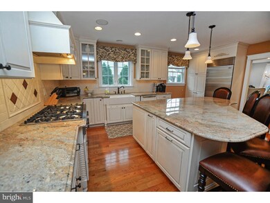 352 Hickory Ln, Haddonfield, NJ 08033 - photo 5