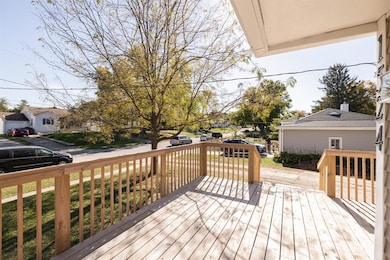 1524 56th St, Des Moines, IA 50311 - photo 3